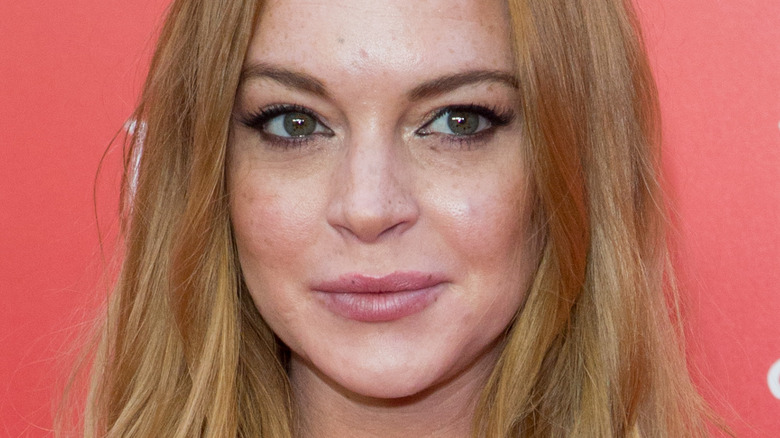 Lindsay Lohan fait sa première apparition sur le tapis rouge avec son mari Bader Shammas