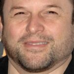 Raconter des détails sur Jason Alexander