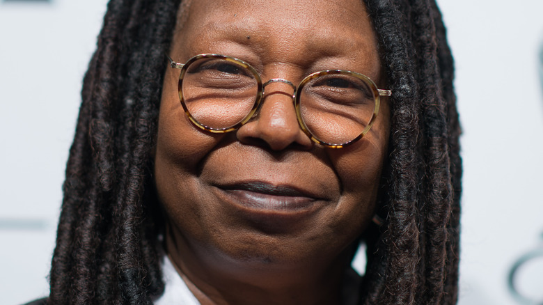 Whoopi Goldberg dit qu’elle quitte Twitter au milieu de la prise de contrôle d’Elon Musk