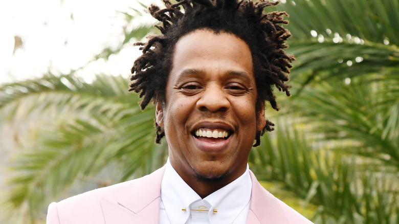 Jay-Z souriant 