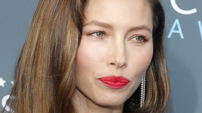 Jessica Biel posant à l'événement