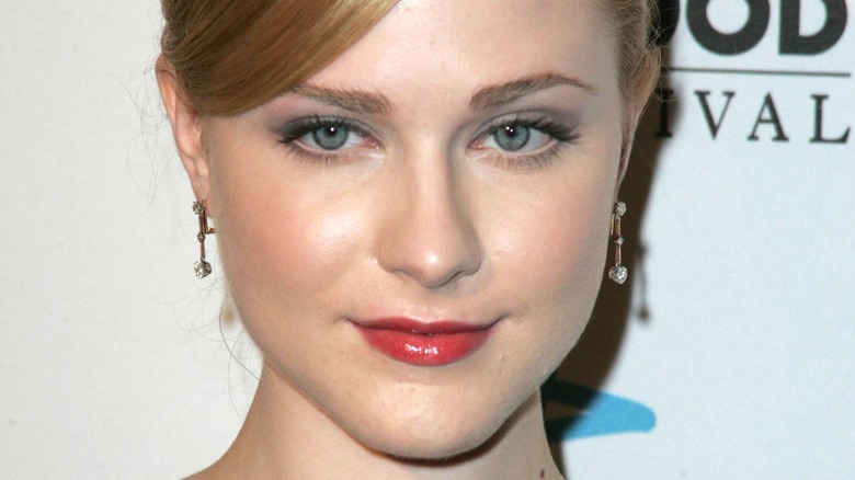 Evan Rachel Wood à l'adolescence avec les cheveux relevés