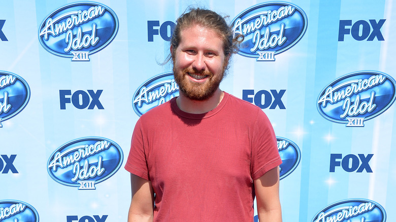 Casey Abrams souriant