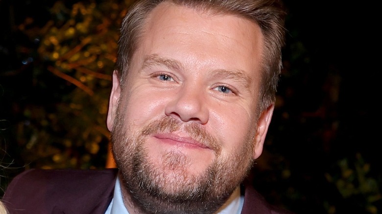 James Corden souriant