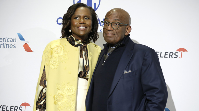 Al Roker posant avec sa femme Deborah Roberts