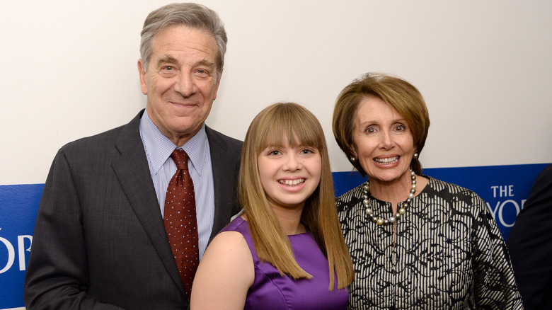 Nancy et Paul Pelosi avec leur petite-fille