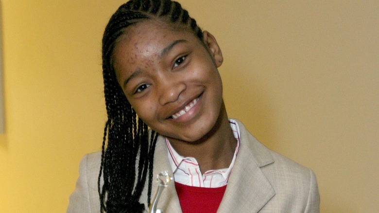 Un jeune Keke Palmer souriant