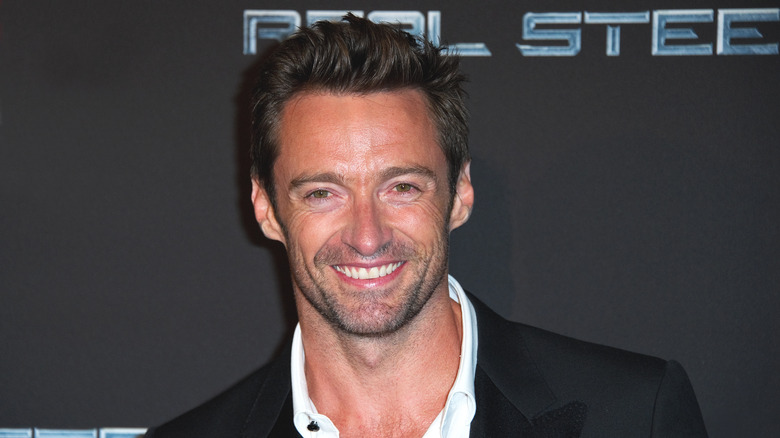 hugh jackman souriant