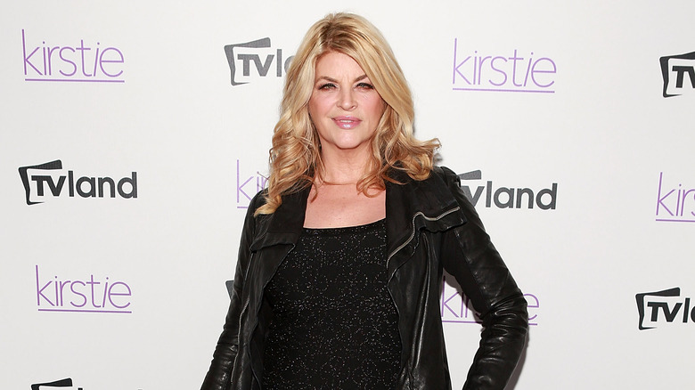 Kirstie Alley assiste à la première soirée