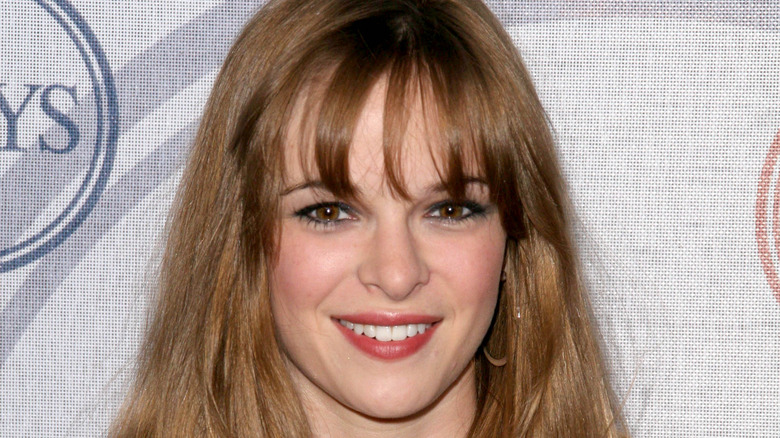 Danielle Panabaker souriante