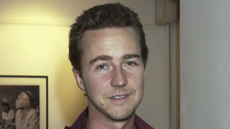 Edward Norton souriant