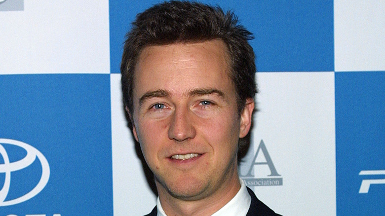 Edward Norton souriant