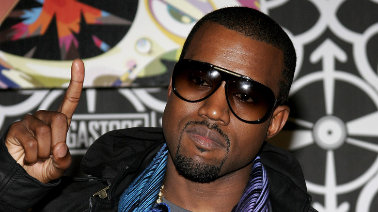 Lunettes de soleil noires Kanye West