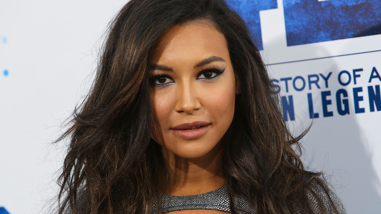 Naya Rivera pose pour les caméras