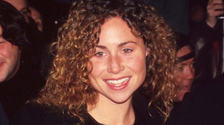 Minnie Driver, souriante