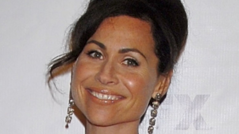 Minnie Driver, souriante