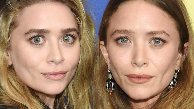 À l’intérieur du court séjour de Mary-Kate et Ashley Olsen à l’université