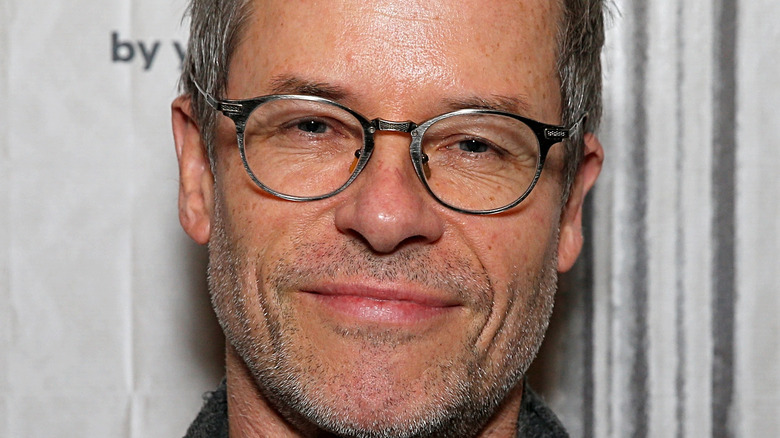 Des temps plus sombres dans la vie de Guy Pearce