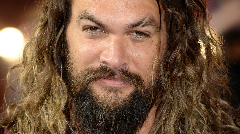 La triste vérité sur la relation de Jason Momoa avec son père