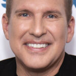 Todd Chrisley maintient son innocence et celle de Julie alors que la peine de prison se profile