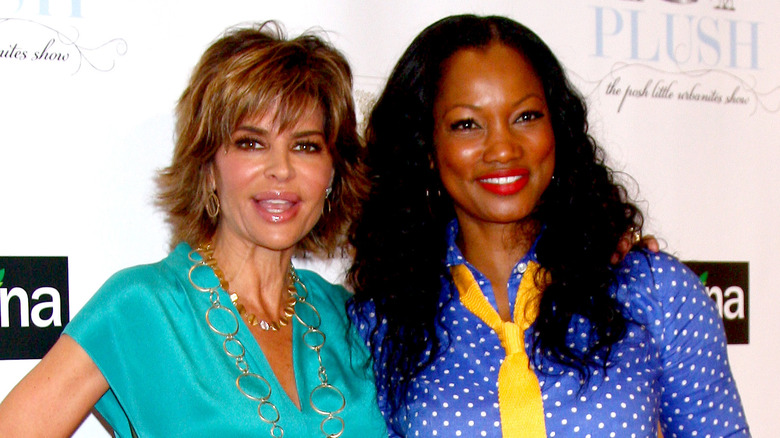 Lisa Rinna et Garcelle Beauvais posant ensemble