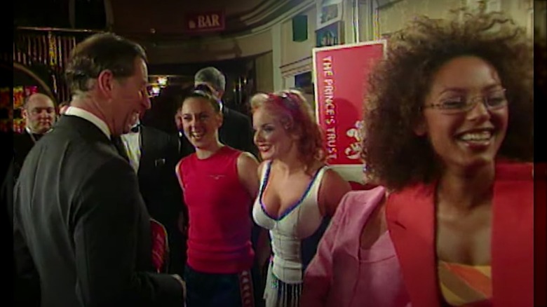 Le prince Charles rencontre les Spice Girls 