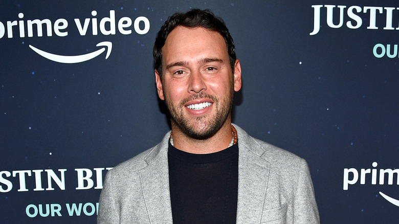 Scooter Braun souriant