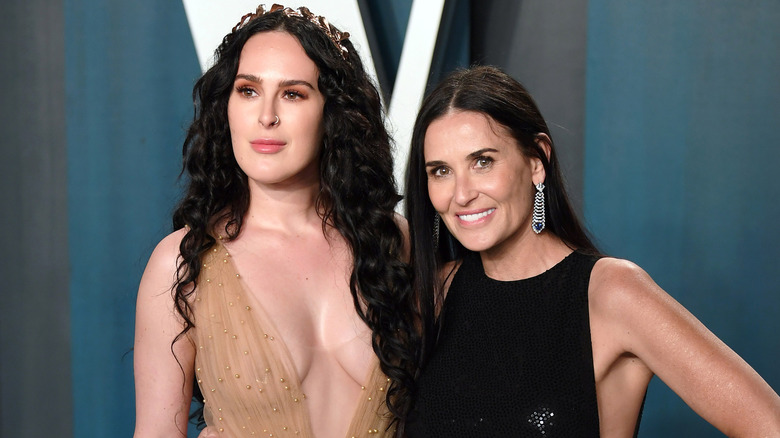 Rumer Willis et Demi Moore posent