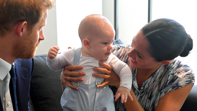 Le prince Harry et Meghan Markle ont un fils 