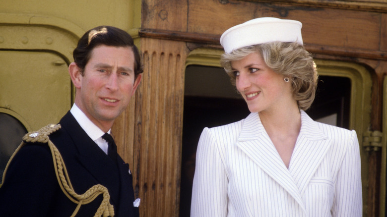 Le roi Charles aux côtés de la princesse Diana