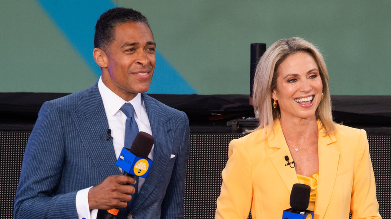 Amy Robach et TJ Holmes hébergent GMA