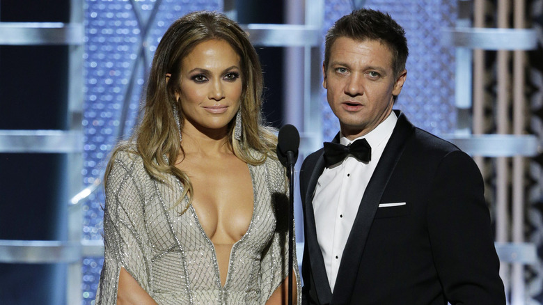 Jeremy Renner et Jennifer Lopez aux Golden Globe Awards