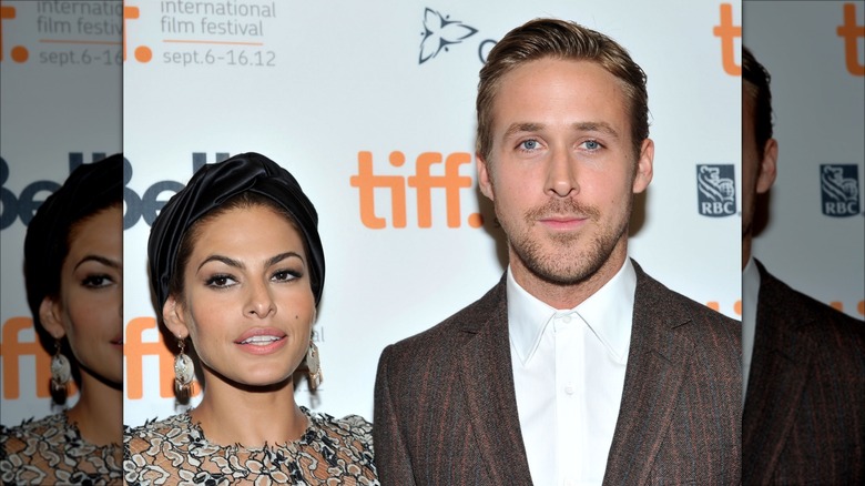 Ryan Gosling pose avec Eva Mendes