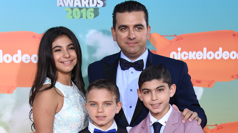 Buddy Valastro avec trois de ses enfants