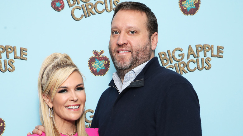 Tinsley Mortimer et Scott Kluth posant lors d'un événement