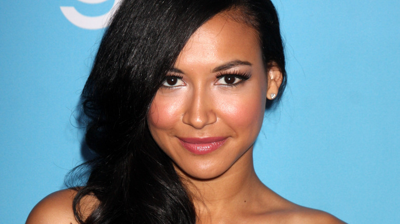 Naya Rivera souriante