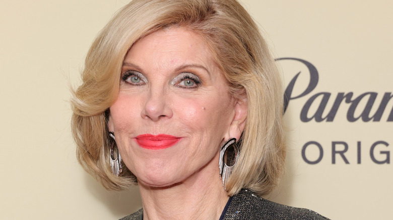 Christine Baranski posant à l'événement