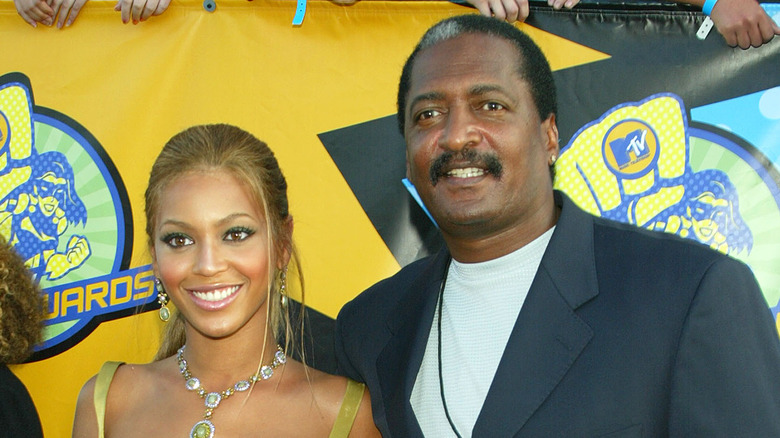 Beyoncé et Mathew Knowles sur le tapis rouge