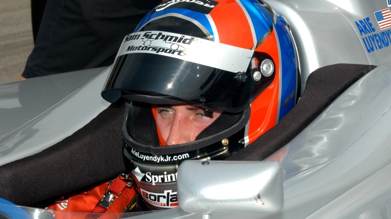 Arie Luyendyk Jr. en voiture de course