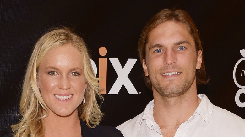 Bethany Hamilton et Adam Dirks souriant