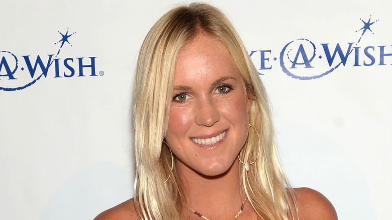 Bethany Hamilton souriante lors d'un événement