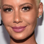 Amber Rose devient franche à propos de la vie de célibataire alors que les choses se réchauffent entre Cher et son ex petit ami