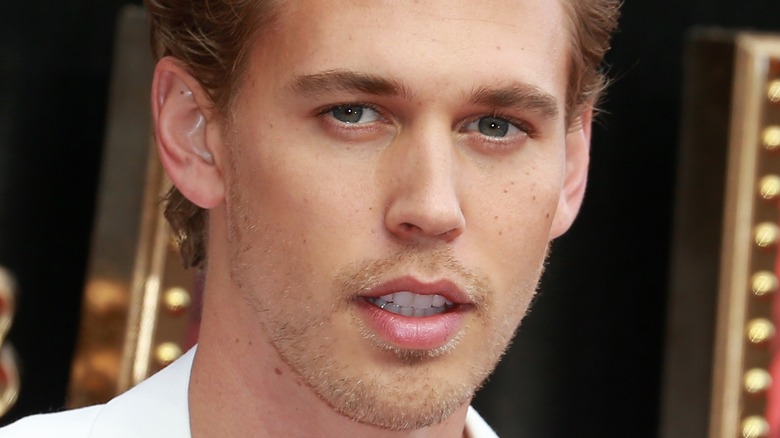 Austin Butler insiste sur le fait qu’il ne peut pas reconnaître son accent d’Elvis Presley de longue durée