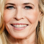 Chelsea Handler aime la vie de célibataire après la rupture de Jo Koy