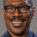 Eddie Murphy fait rôtir sans effort Will Smith aux Golden Globes 2023