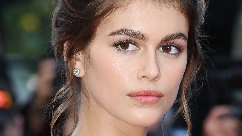 Kaia Gerber intervient dans le discours du bébé Nepo