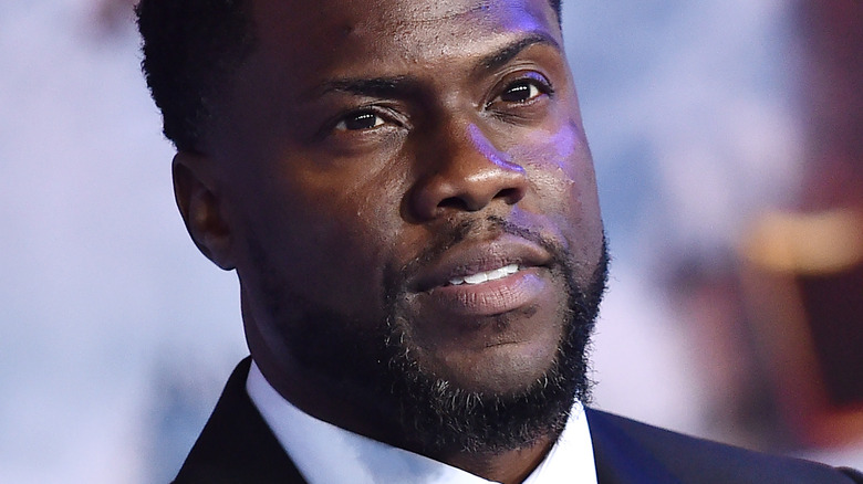 Kevin Hart devient franc sur sa relation compliquée avec son défunt père