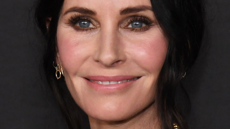 La célébrité qui a présenté Courteney Cox à son petit ami, Johnny McDaid