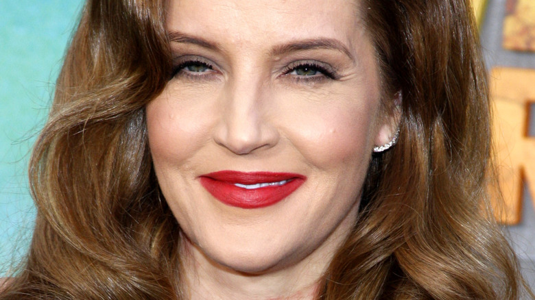 L’urgence médicale de Lisa Marie Presley incite les fans à revoir son apparition aux Golden Globes