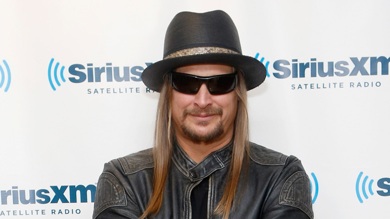 Kid Rock posant